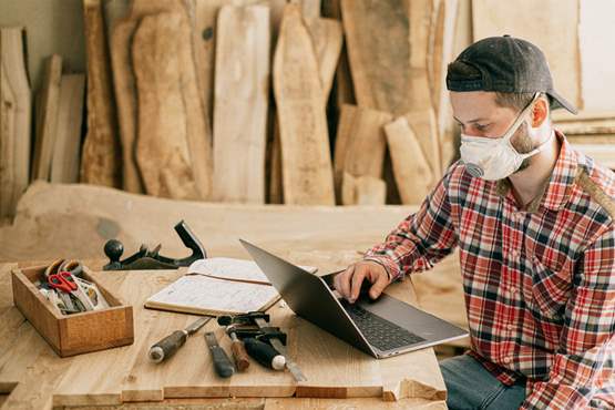 SKILLED WORKER (2)g SKILLED WORKER (2)g
