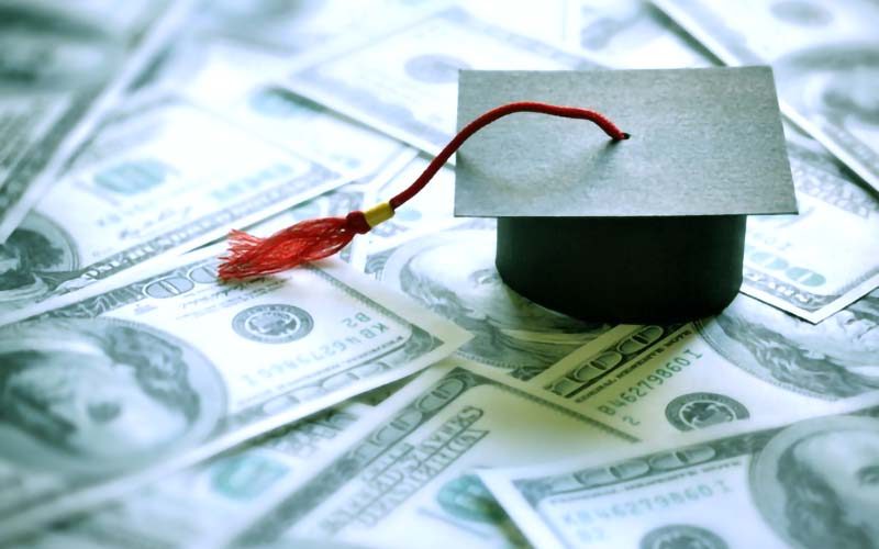 2-Financial Insufficiency-Reasons for rejection of student visa-Artajobs-min دلایل رد شدن ویزای تحصیلی کانادا؛ تمکن مالی