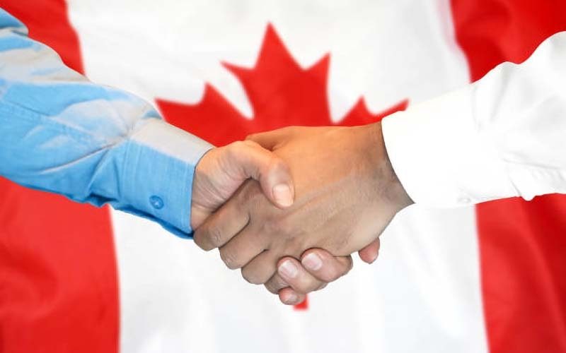 ورک پرمیت کانادا چیست؟؛ شرایط صلاحیت در صورت درخواست کار حین ورود به کانادا در از بنادر ورودی