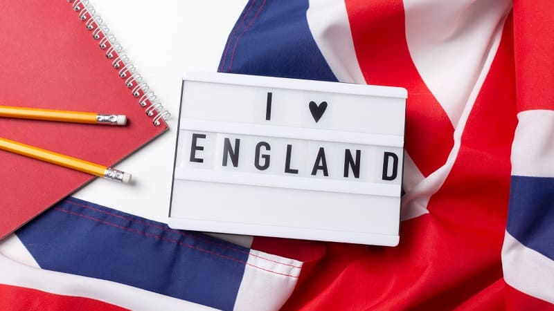 پرچم انگلیس و کلمه England روی کارت